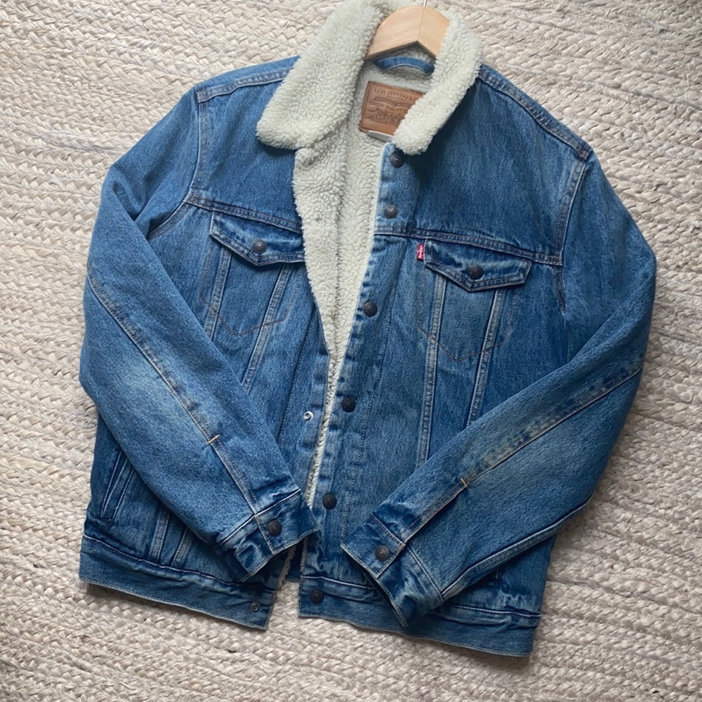 Levi’s Sherpa trucker jacket